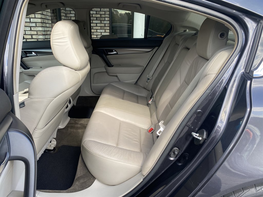 2013 Acura TL Base - Photo 10