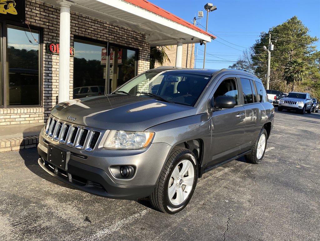 2013 Jeep Compass Sport's photo