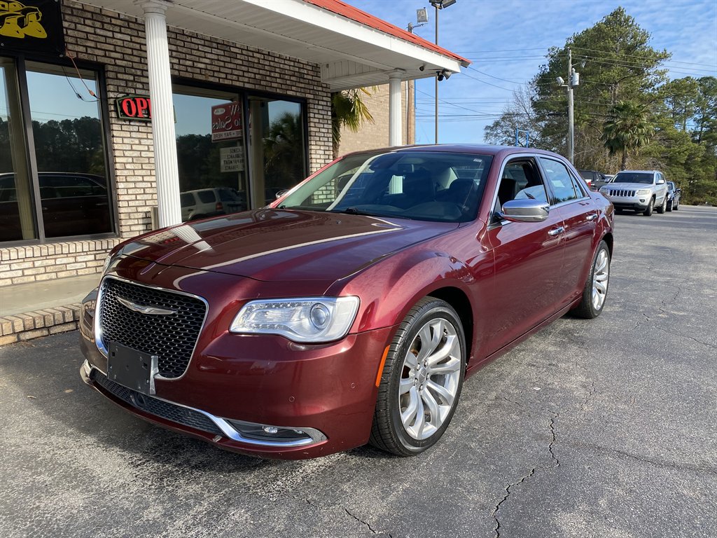 2017 Chrysler 300 C's photo