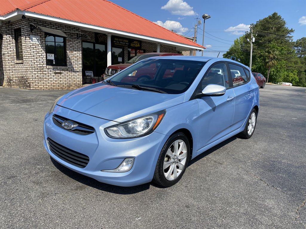 2013 Hyundai Accent SE