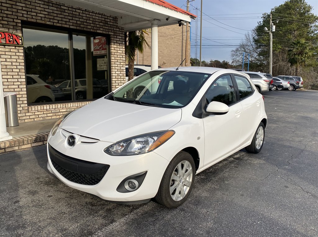 2011 Mazda Mazda2 Touring's photo
