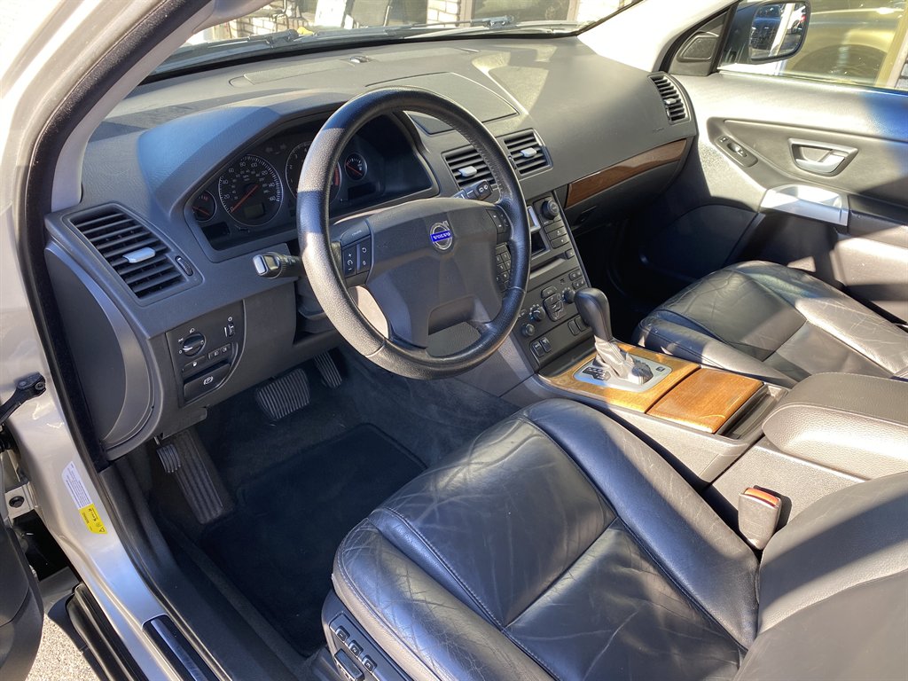 2006 Volvo XC90 2.5T - Photo 8