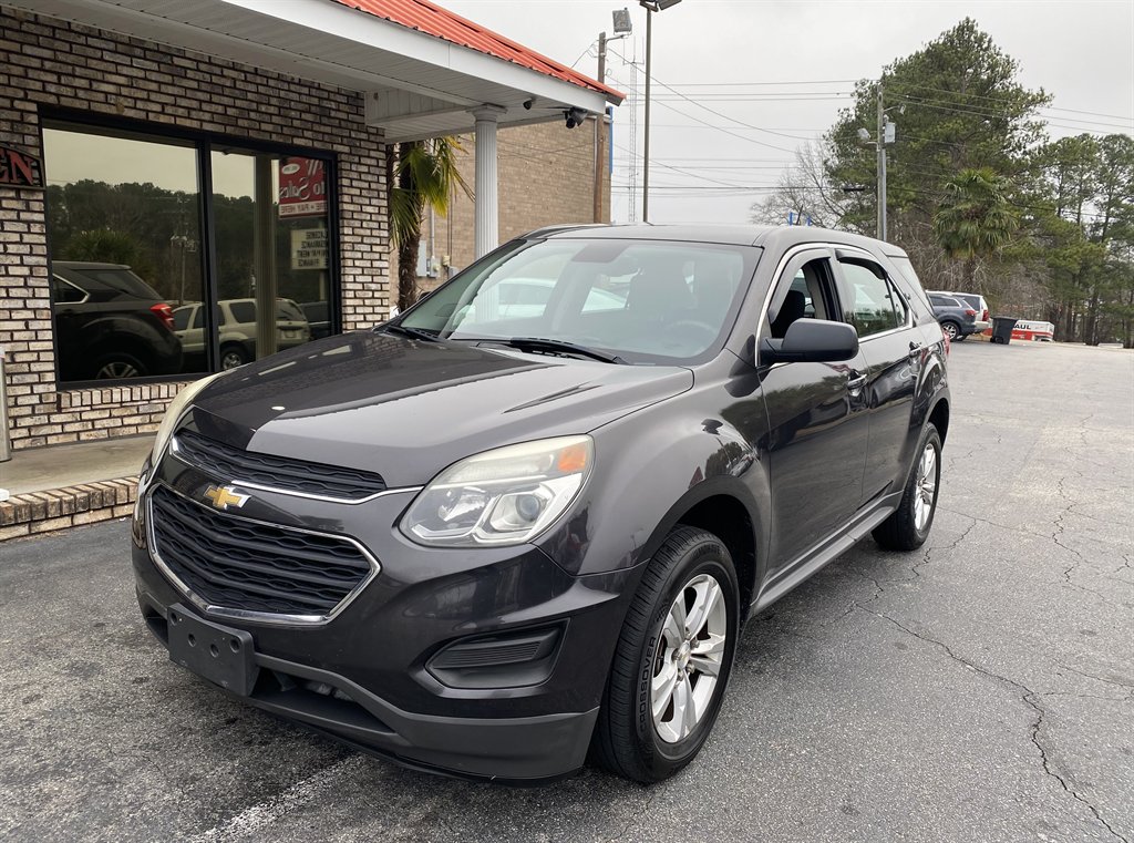 2016 Chevrolet Equinox LS's photo