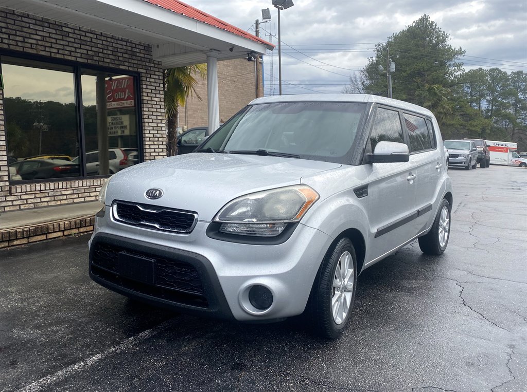 2012 Kia Soul +