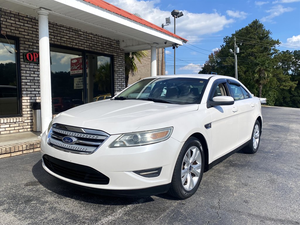 2011 Ford Taurus SEL